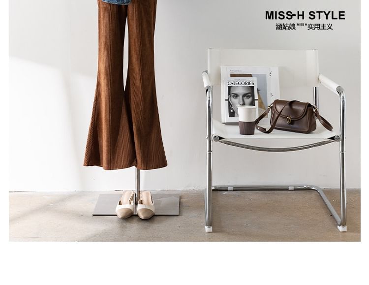 Cossita - Corduroy broek met hoge taille en uitlopende pijpen