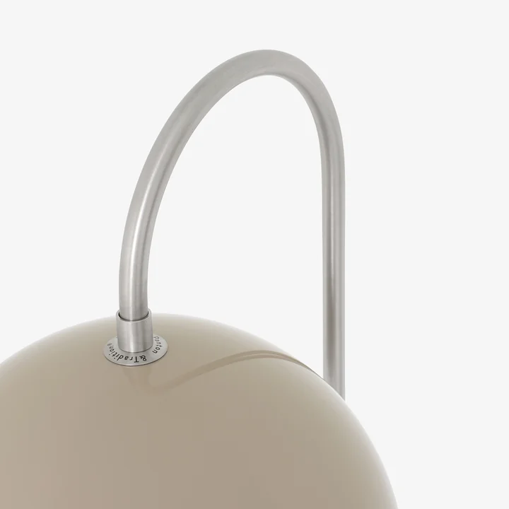 &Tradition - FlowerPot Stehleuchte VP12, grey beige