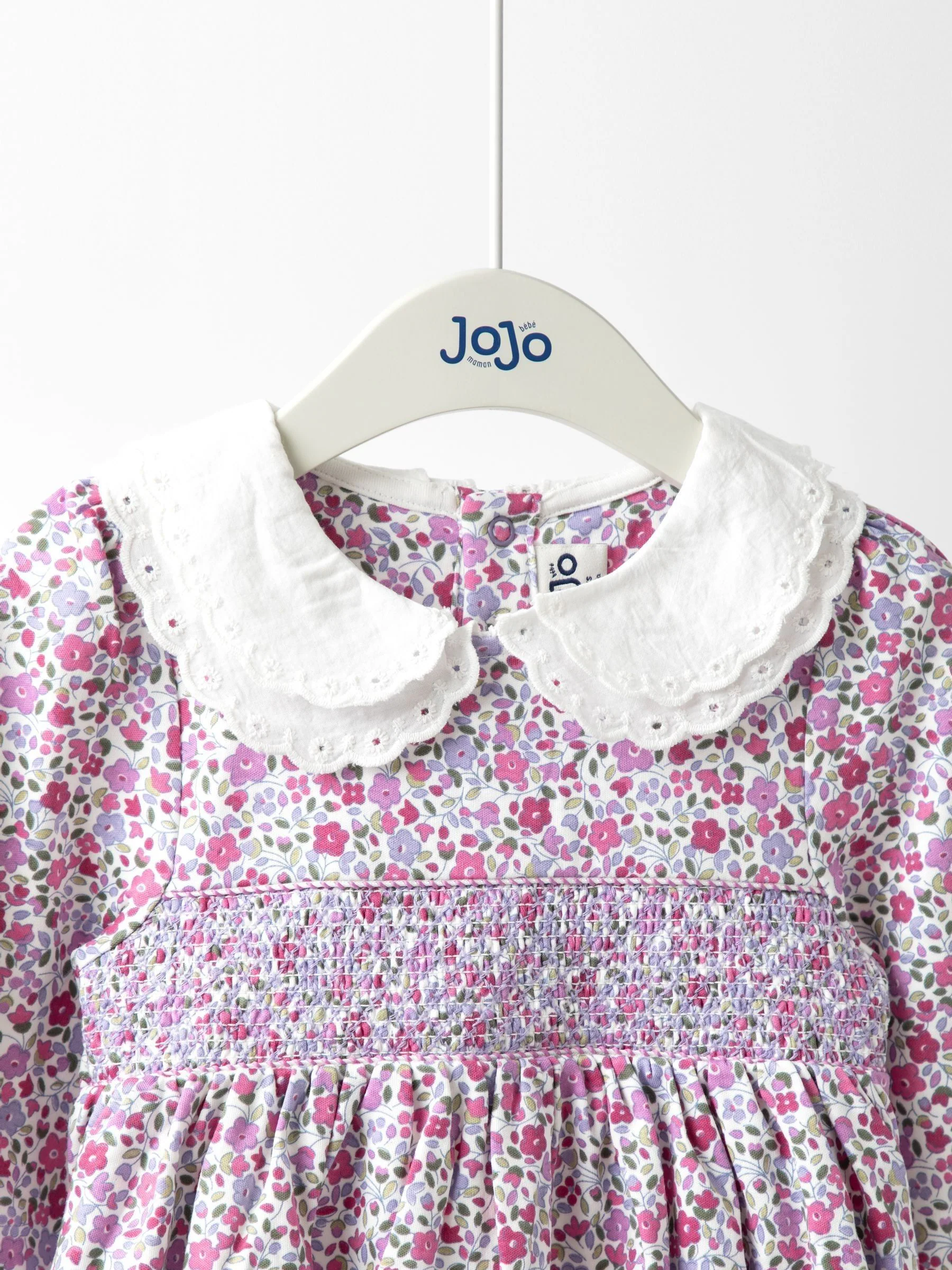 Lila-paars - JoJo Maman Bébé - Gesmokte jersey jurk met fijne bloemenprint
