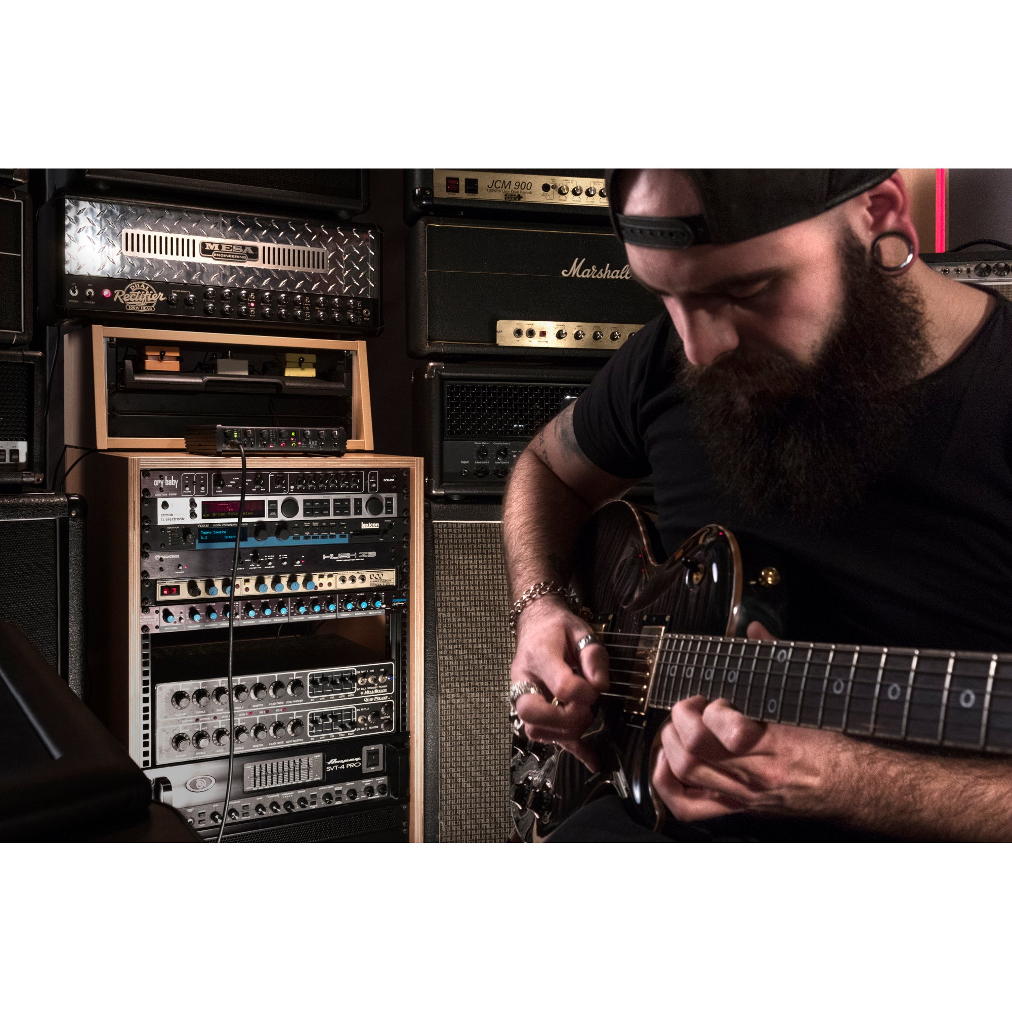 IK Multimedia AXE I/O USB audio interface