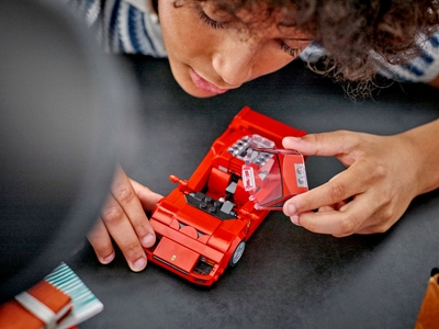 LEGO Ferrari F40 supercar (76934)