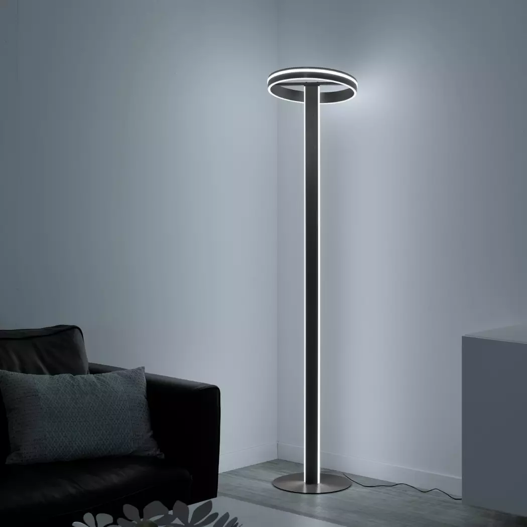 Stehlampe Q-Vito