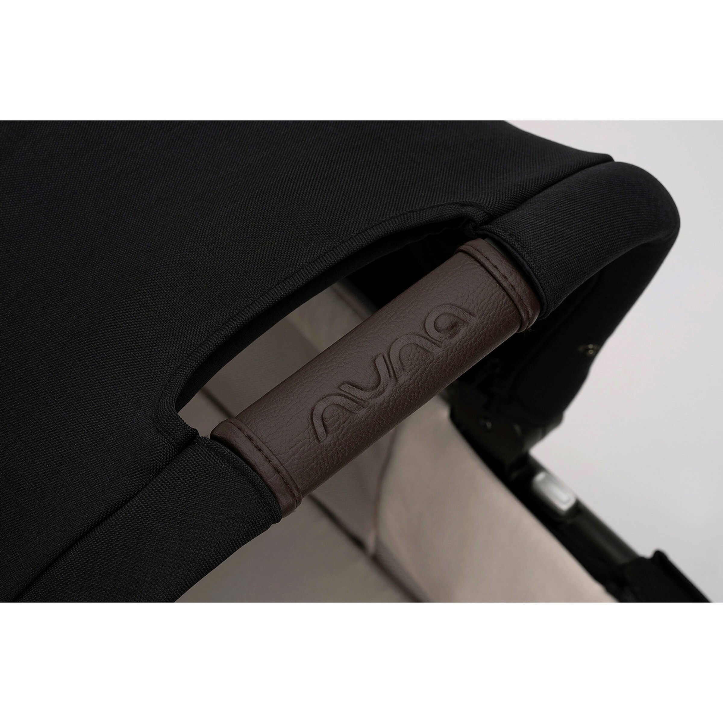Nuna Kombikinderwagen TRIV lx caviar