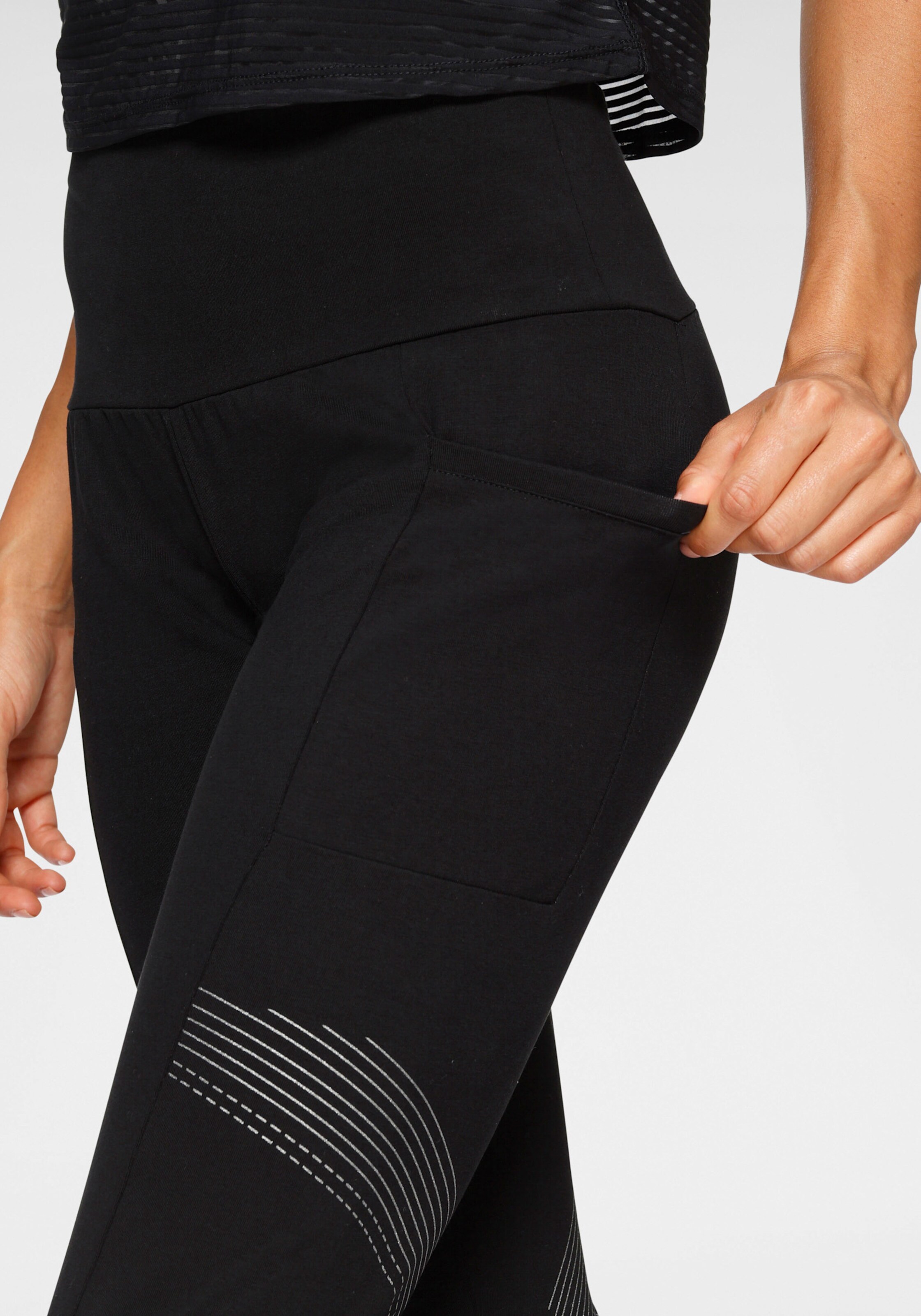 LASCANA ACTIVE Caprileggings in schwarz