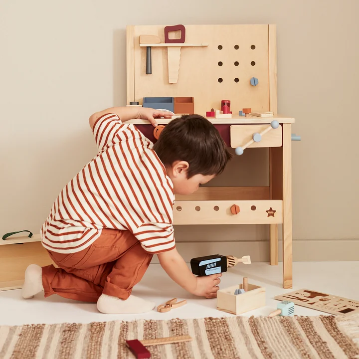 Kids Concept - Kid's Hub Werkbank mit Zubehör, 55 x 36 x 80 cm, bunt (21er-Set)