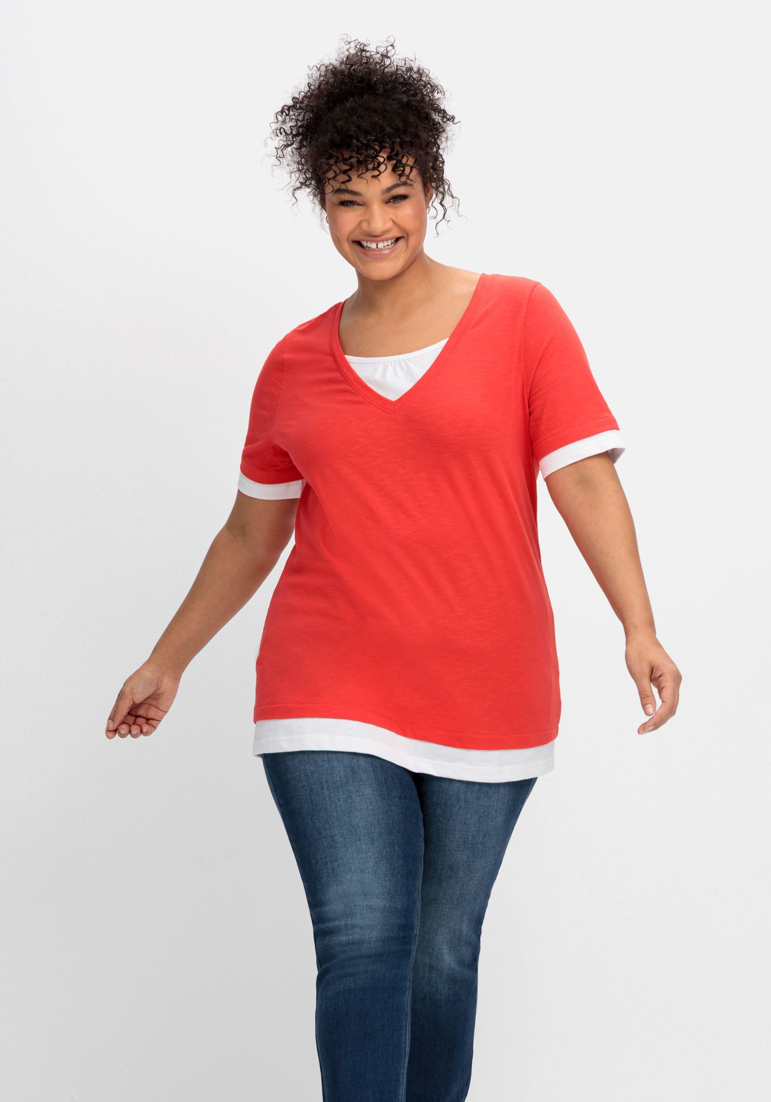 Jerseyshirt in 2-in-1-Optik, mit V-Ausschnitt