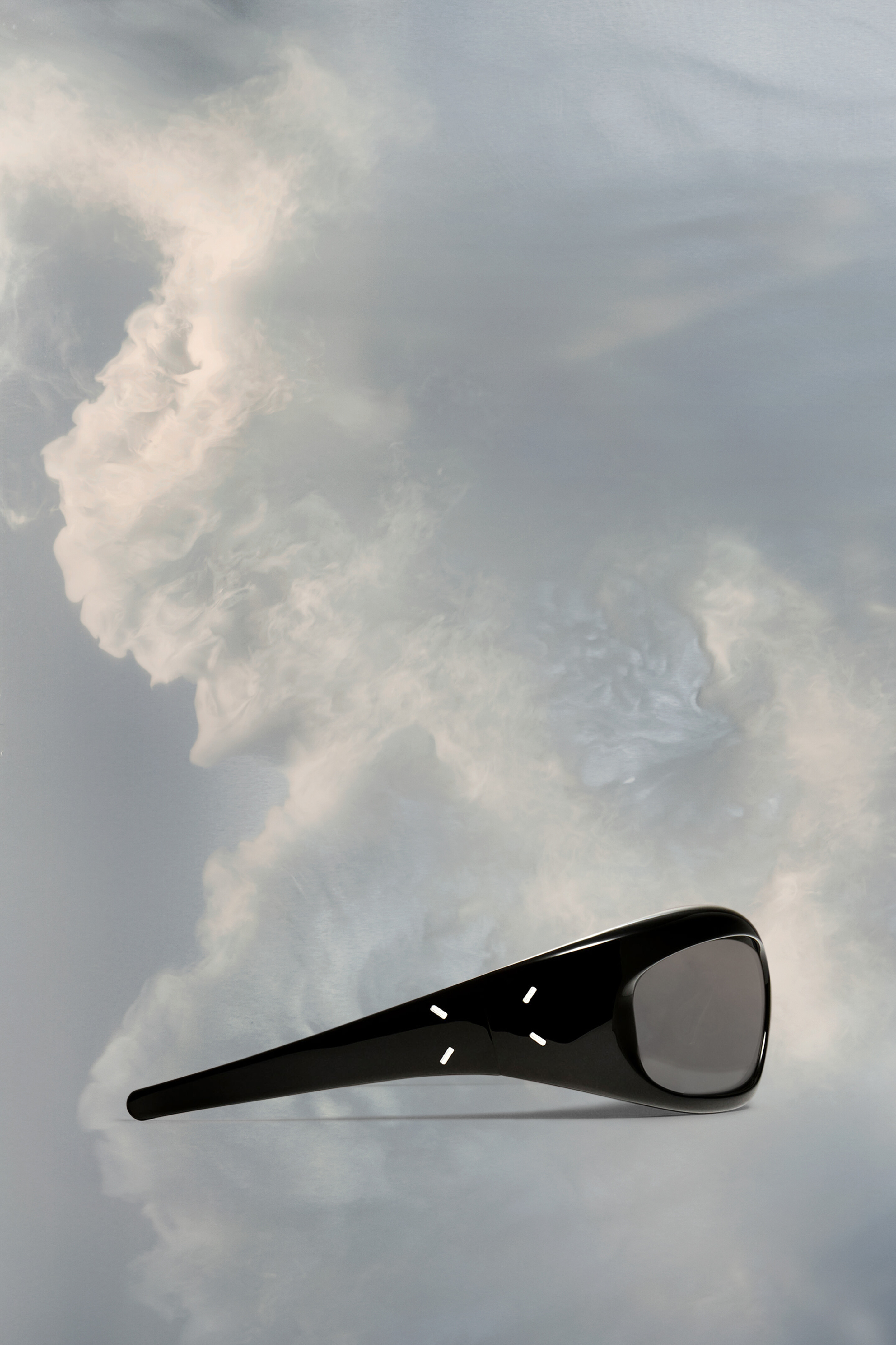 Black Tiara/Sunglasses x Gentle Monster Noir
