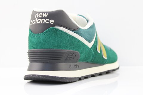 New Balance Sneaker