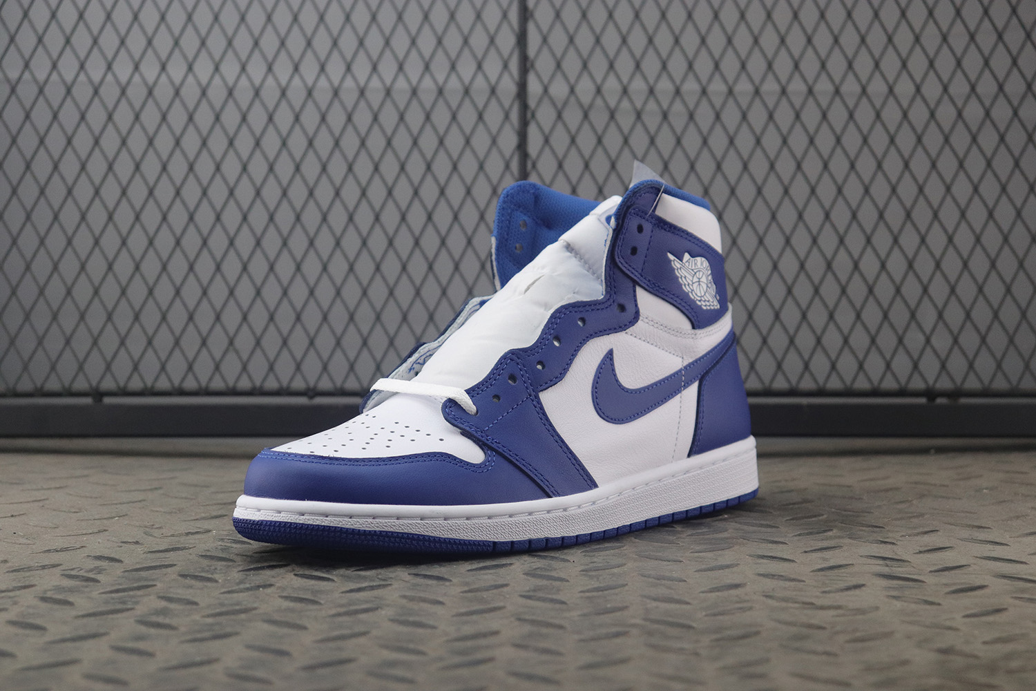 Air Jordan 1 Retro High OG Storm Blue