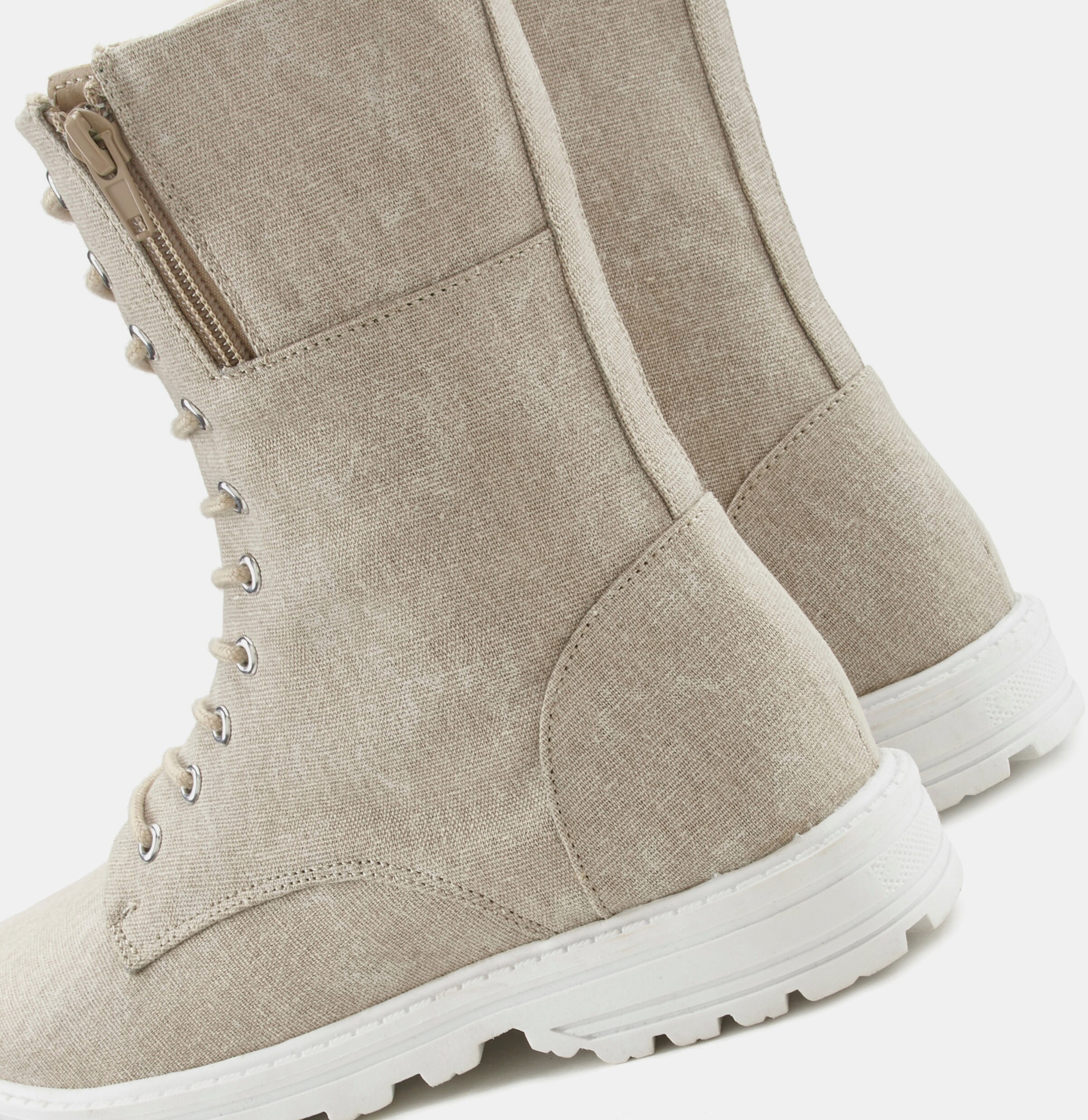 Schnürstiefelette