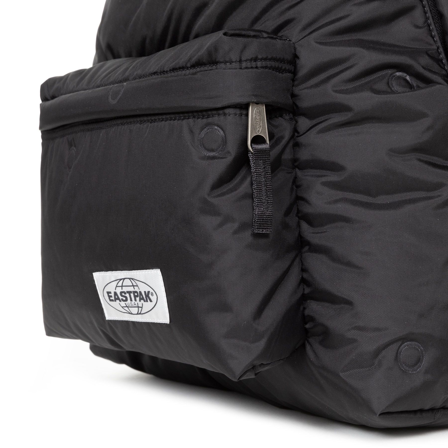 Padded Pak'r Puff Black
