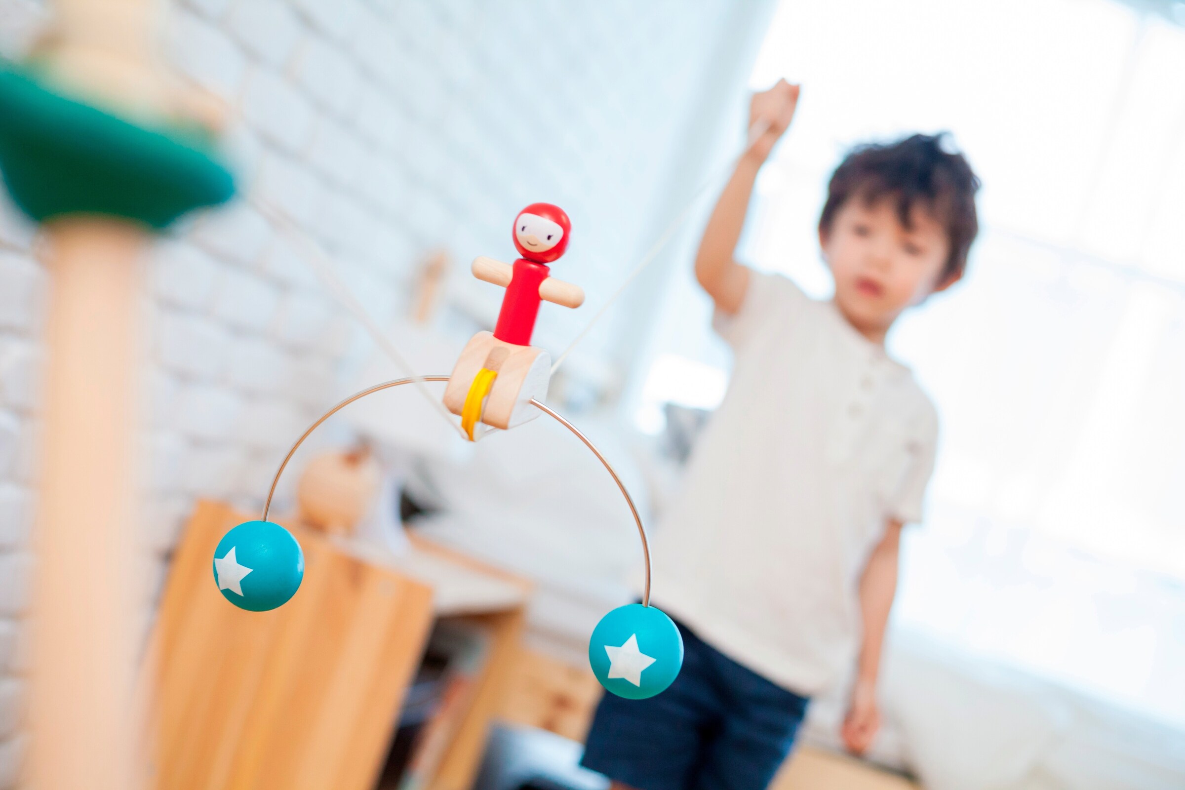PlanToys Balancierender Akrobat