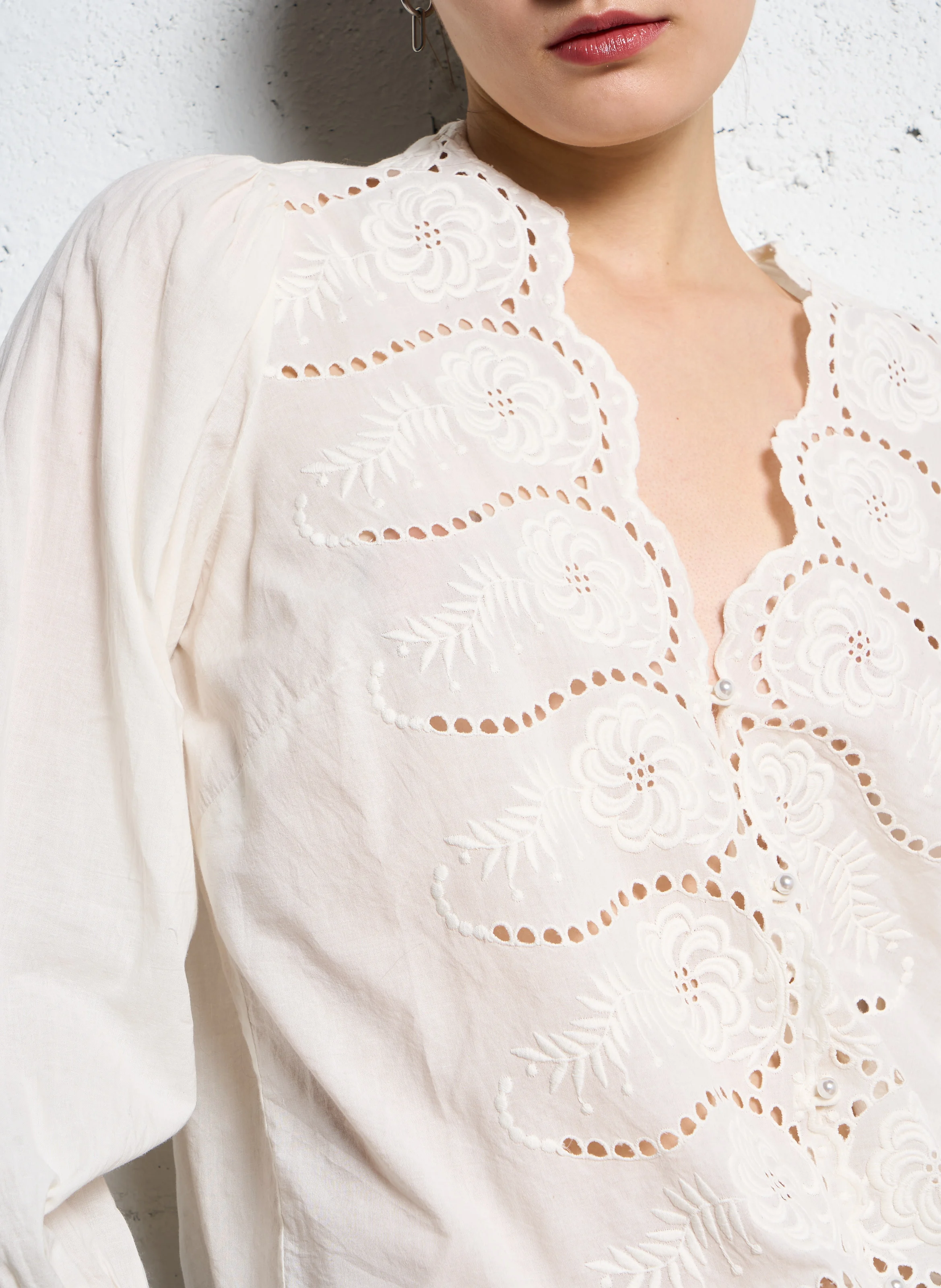 TARA - Blouse à broderies | Blanc