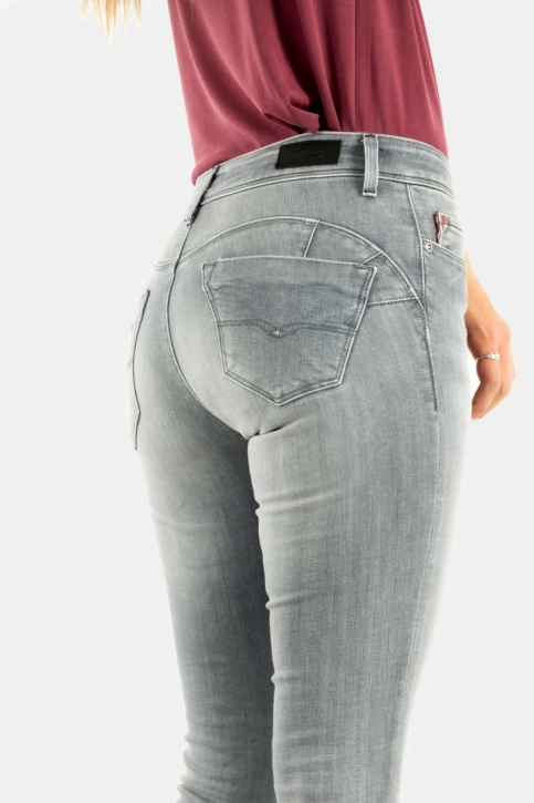 Jeans salsa wonder skinny cinza, cinza ferro 3000