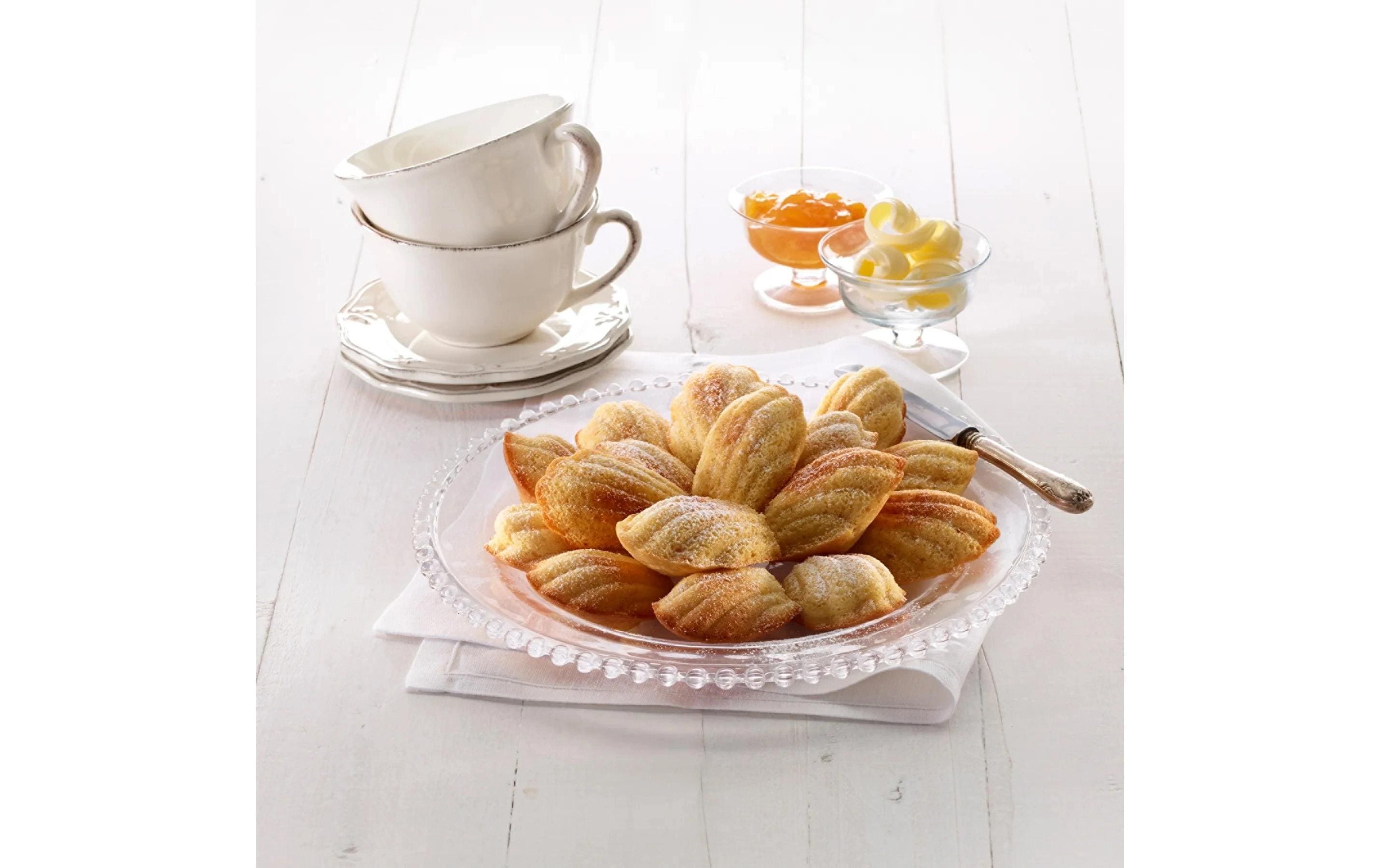 Madeleine-Backform Silikon, Rot, 9 MuldenMadeleines-Form