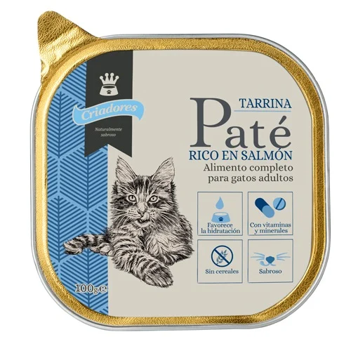 Salmão adulto para reprodução em patê para gatos.