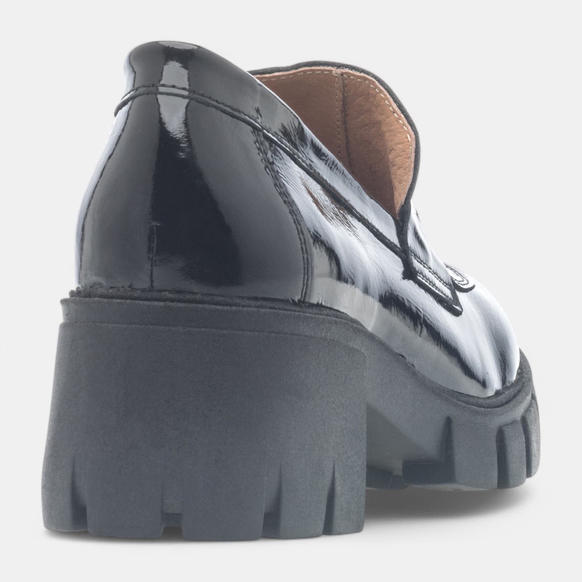 Mocassins à talon Femme en cuir noir vernis