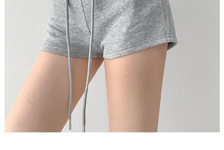 Shira - Sweatshorts met trekkoordtaille