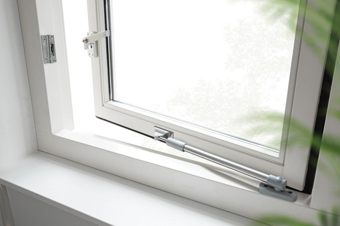 AXA 3319 Veiligheids raamsluiting F1 met cilindersluiting, nok en haakschoot opbouw rechtsdraaiend - 3319-51-91/GE