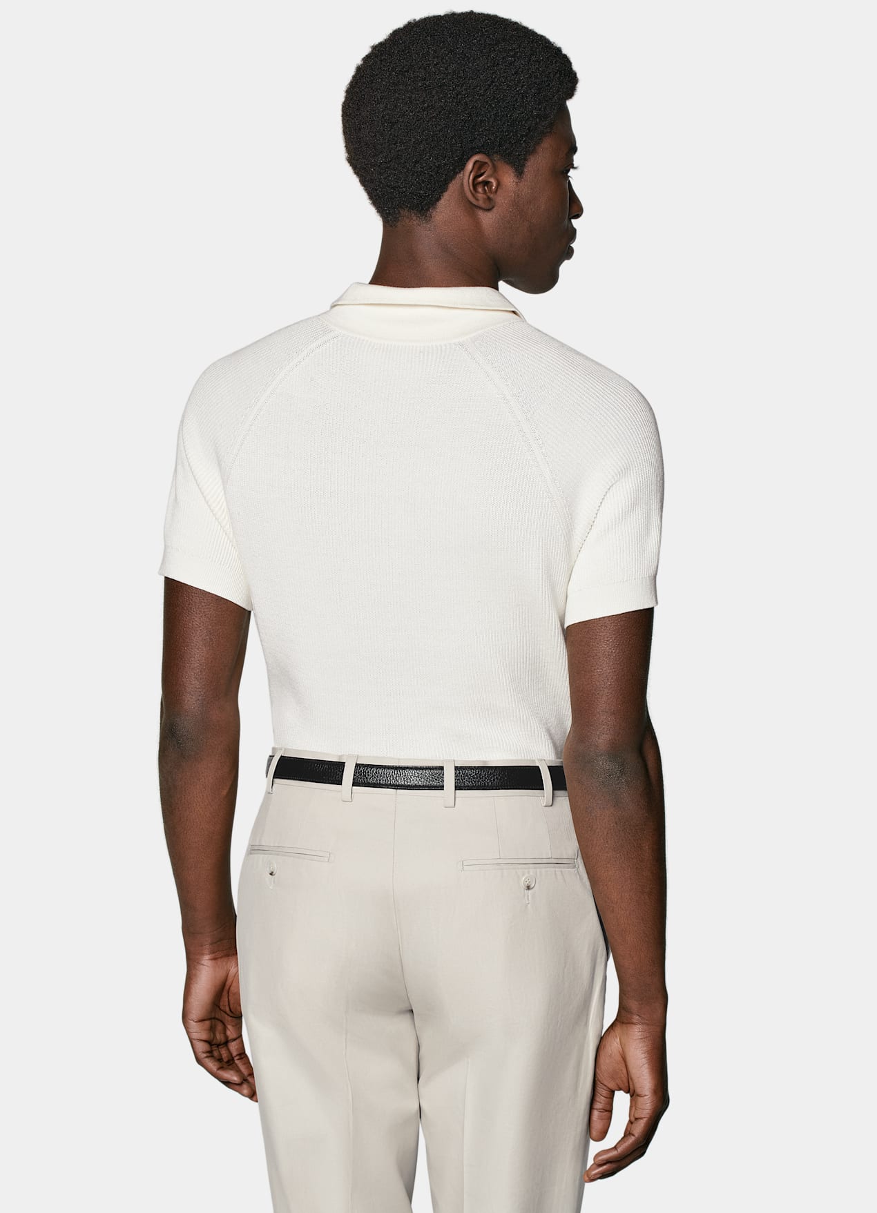 Polo sans boutons côtelé blanc cassé