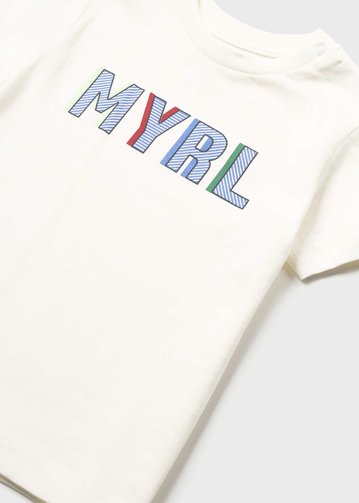 camiseta básica para bebê