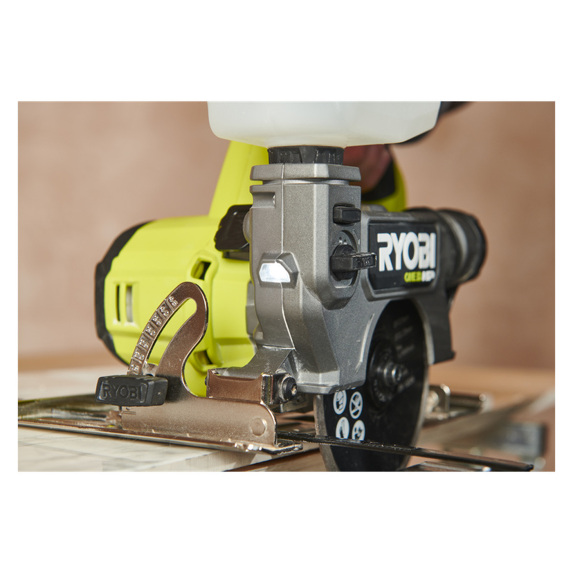Batteridrevet flis- og klinksag 18 V 10 800 /min