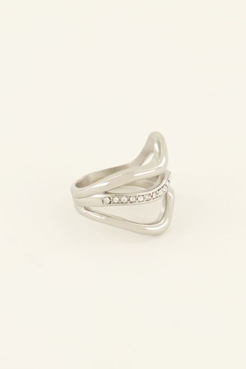 Stijlvolle ring met kronkelend patroon