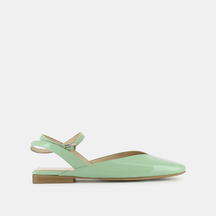 Ballerines ouvertes à brides  en cuir vernis lagon