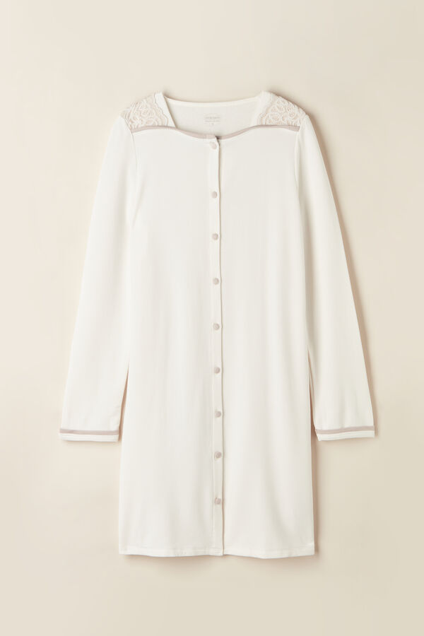 Camisola de modal e lã com fenda frontal para um quarto romântico.