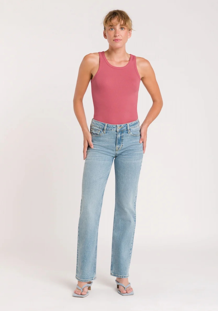 Kings Of Indigo Jeans Emiko Sander Super Light Used