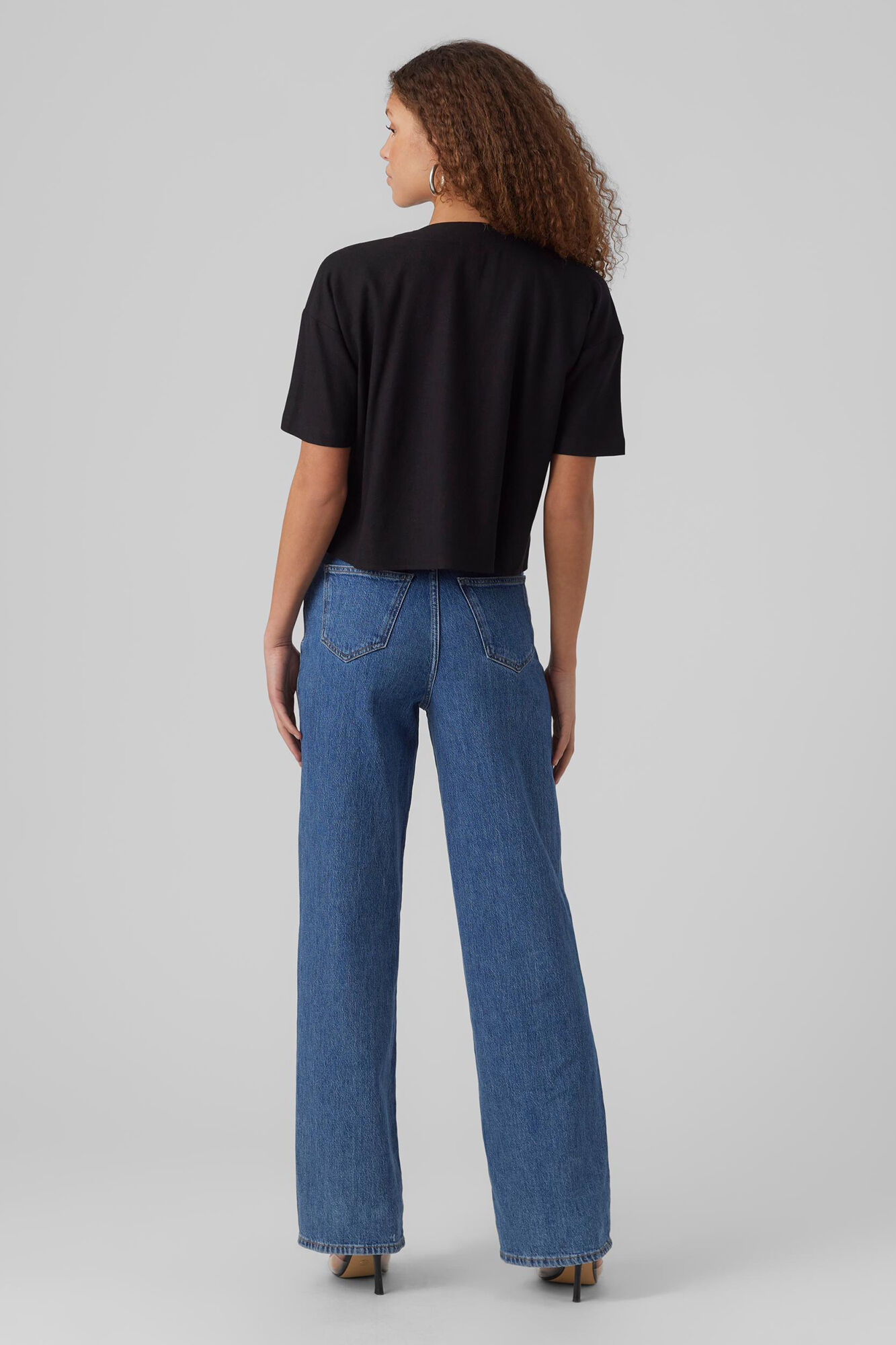Blusa de linho de manga curta - Preta