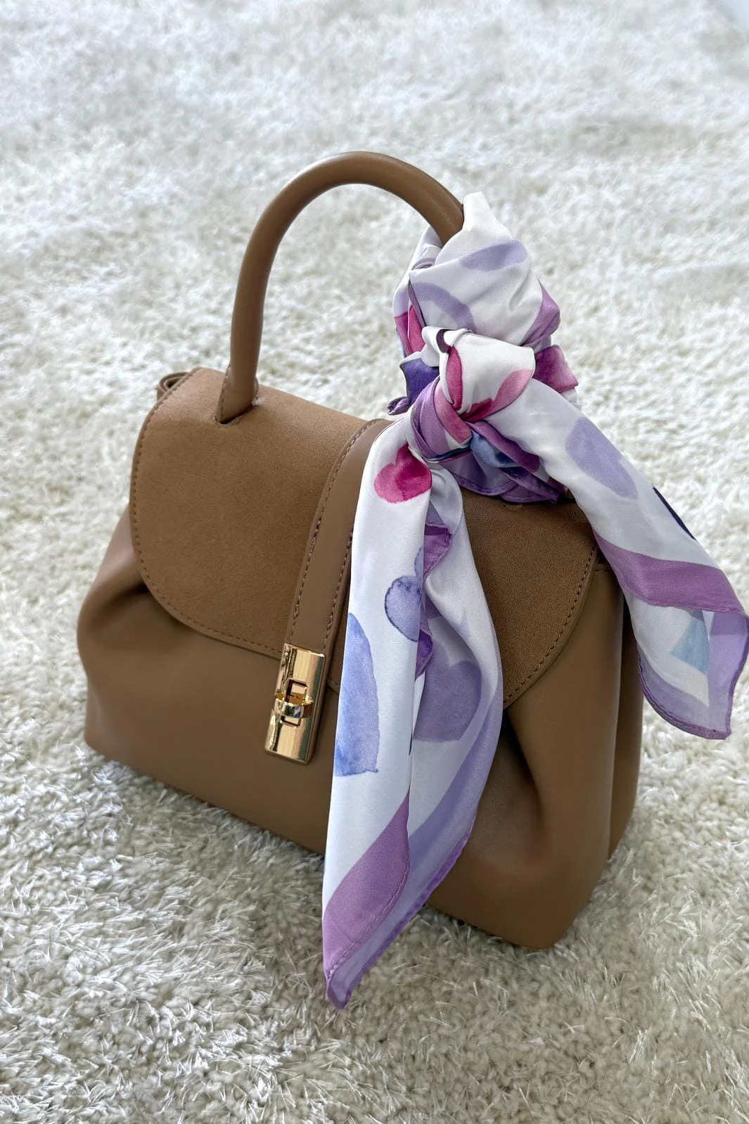 A-bee Bella Scarf