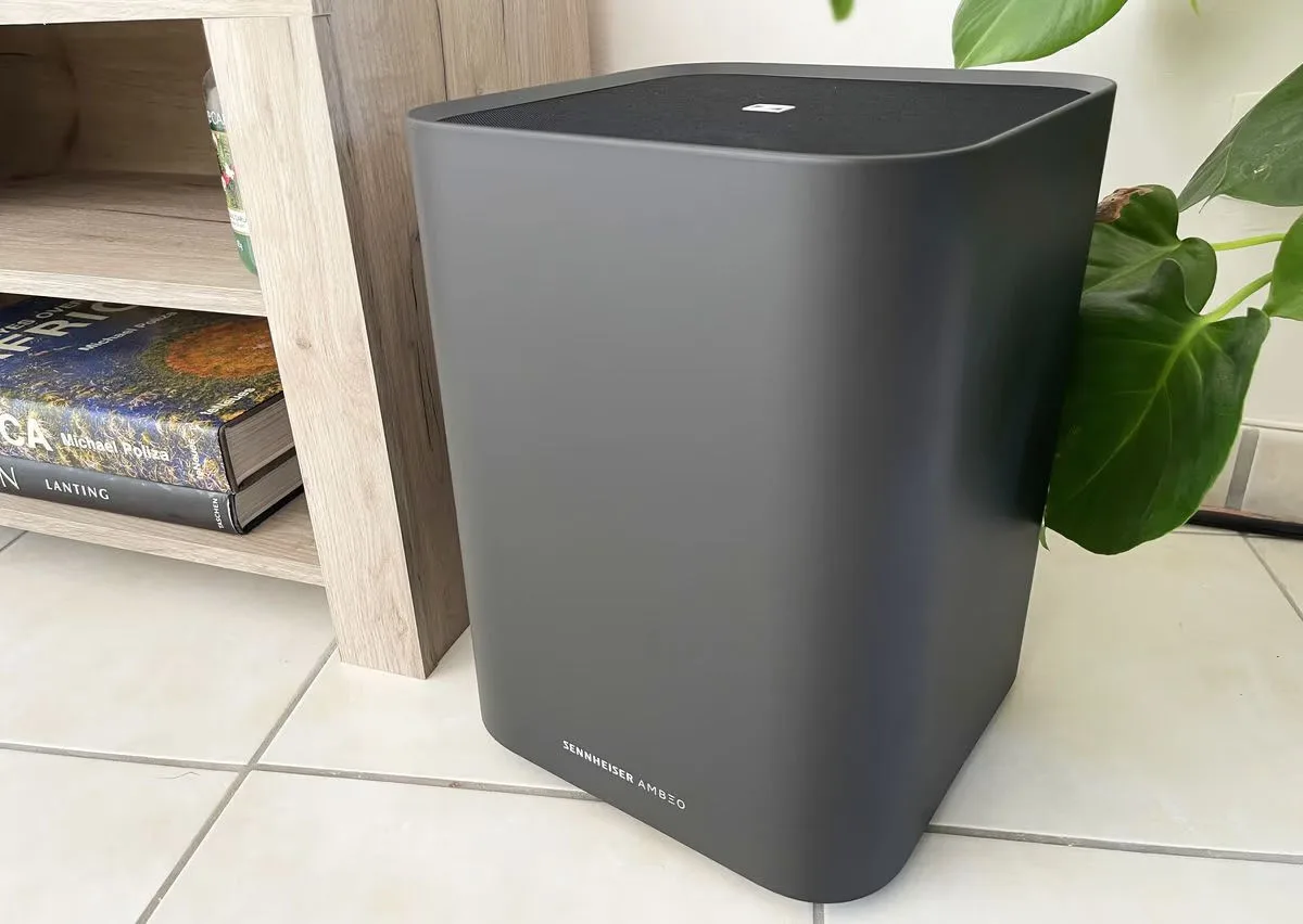 Sennheiser Ambeo SoundBar Plus, Ambeo Sub et Ambeo SoundBar Plus Wall Mount Barres de son