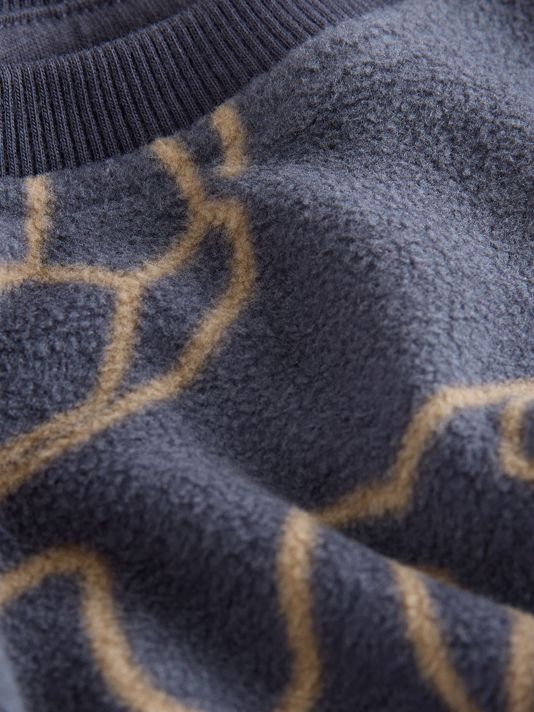 Black Linear Football - Enkele behaaglijke fleece pyjama (3 - 16 jr)