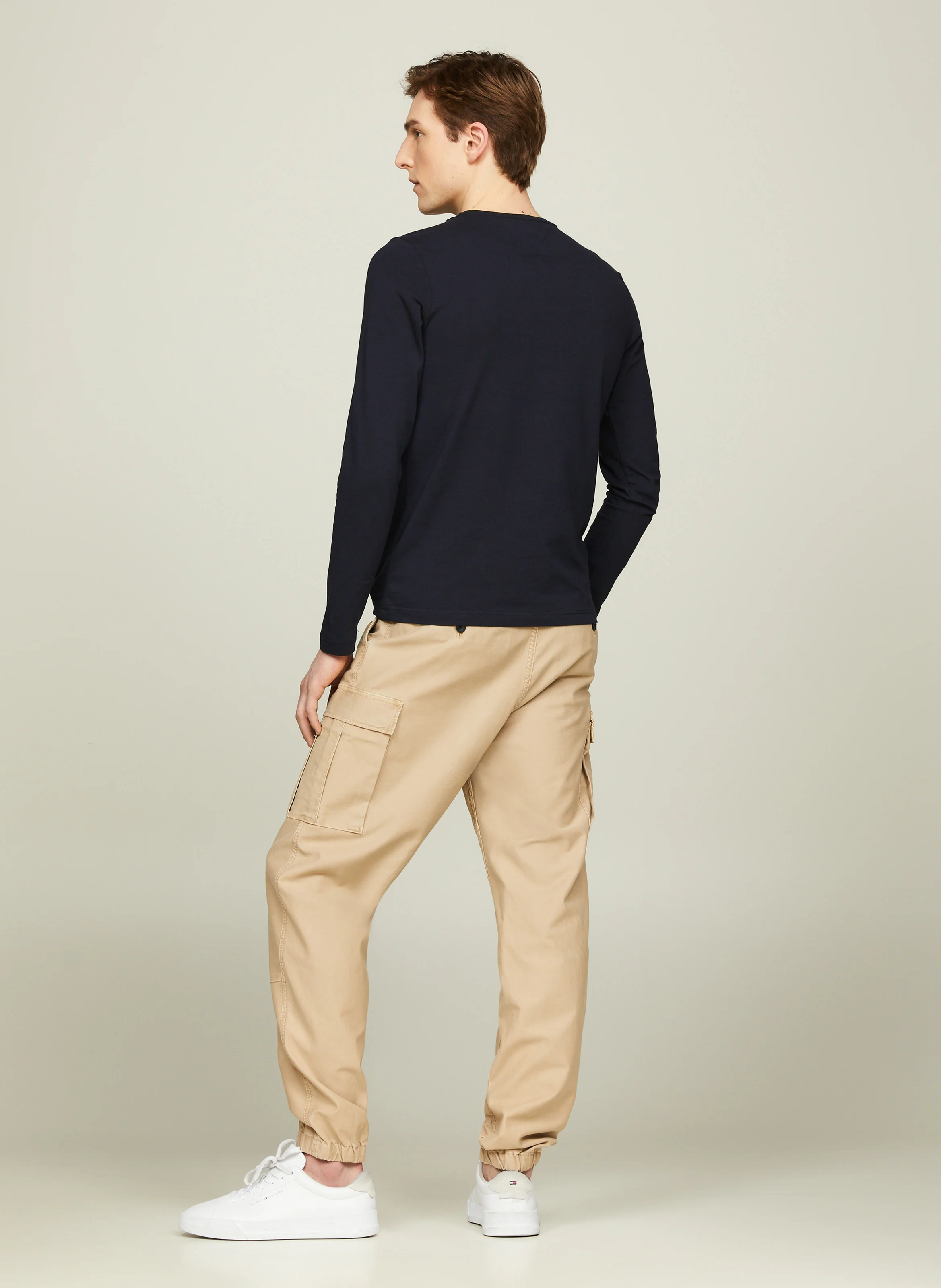 Tee-shirt col rond regular-fit brodé en coton bio | Bleu