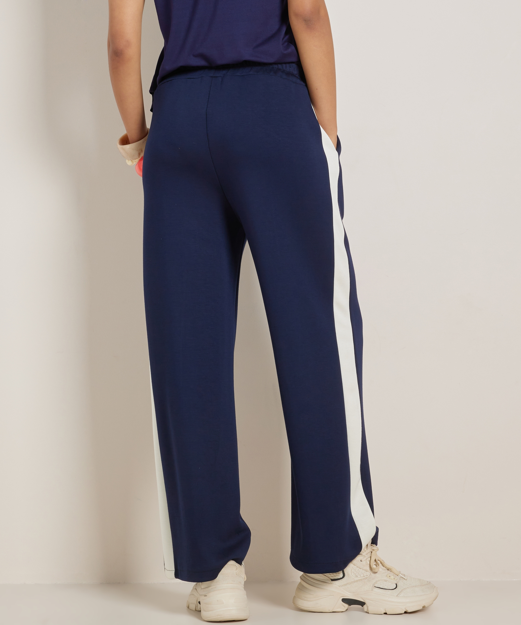 wide fit broek met streep