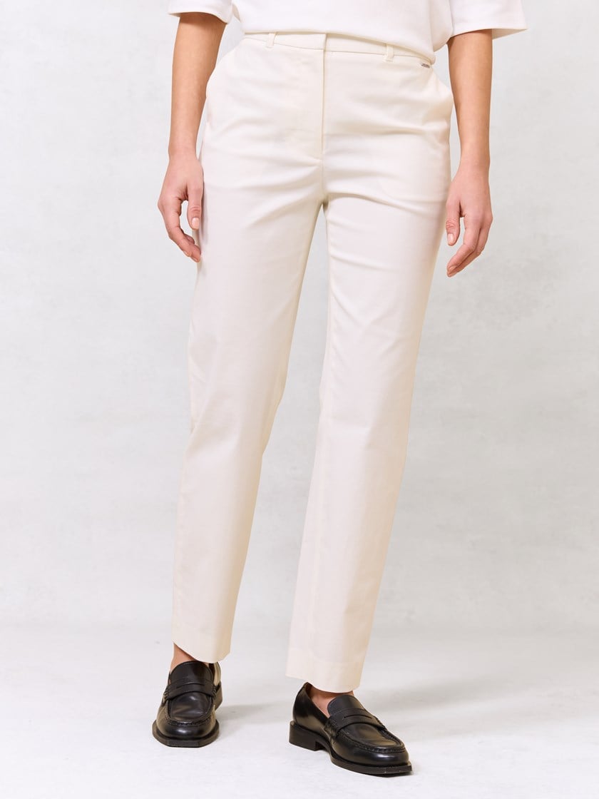 Caroline chino Marshmallow