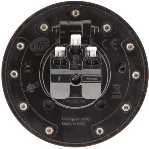 Prise de sol étanche ronde  2P+T 16A  IP55 métal brossé