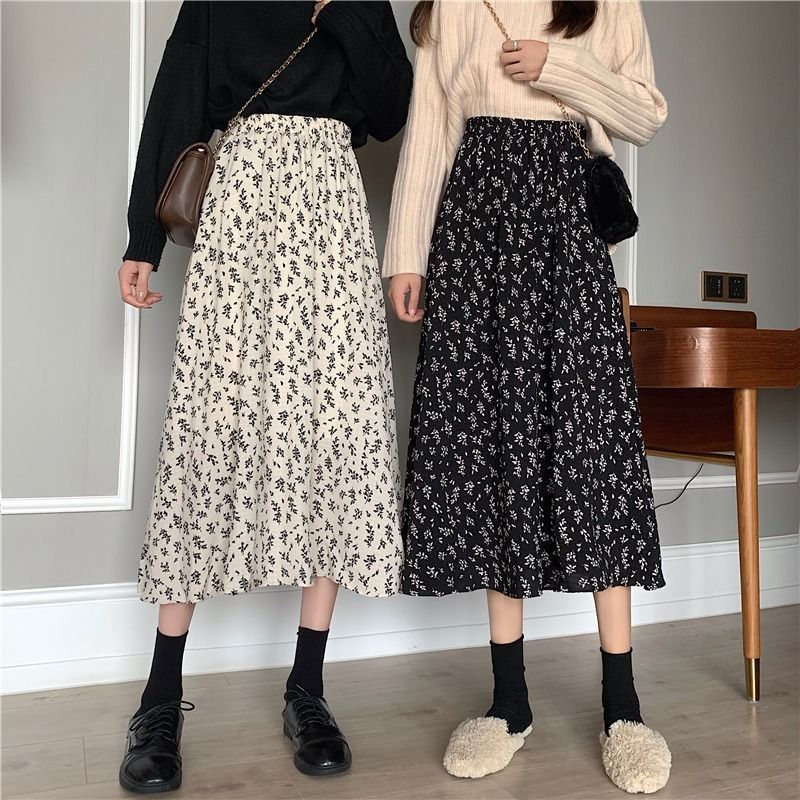 Mikiko - A-lijn midirok met bloemenprint