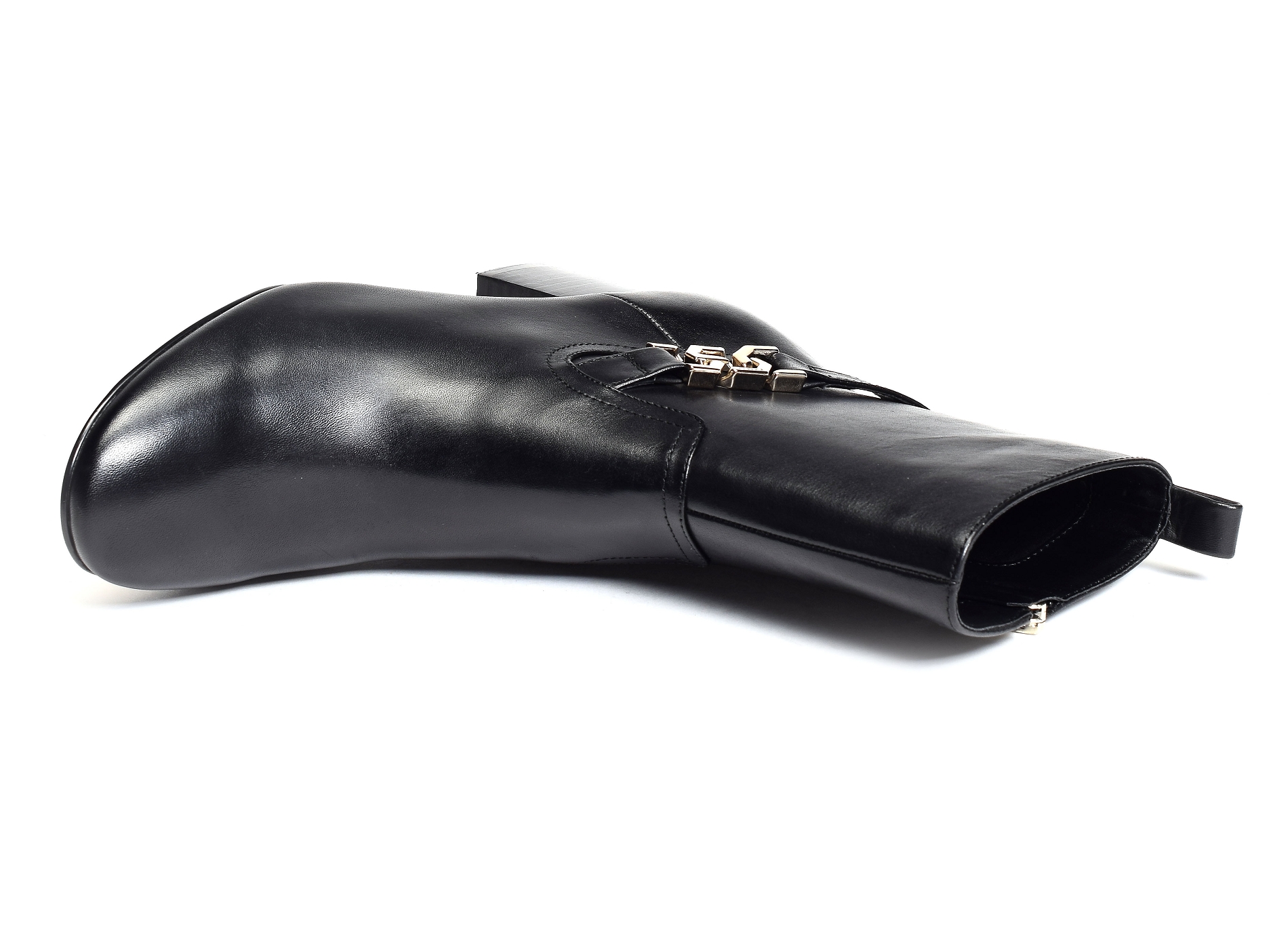 Sabean noir