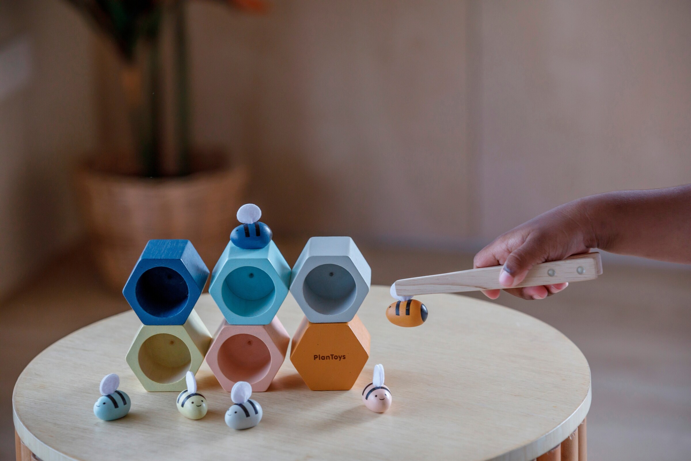 PlanToys Bienenwaben Orchard