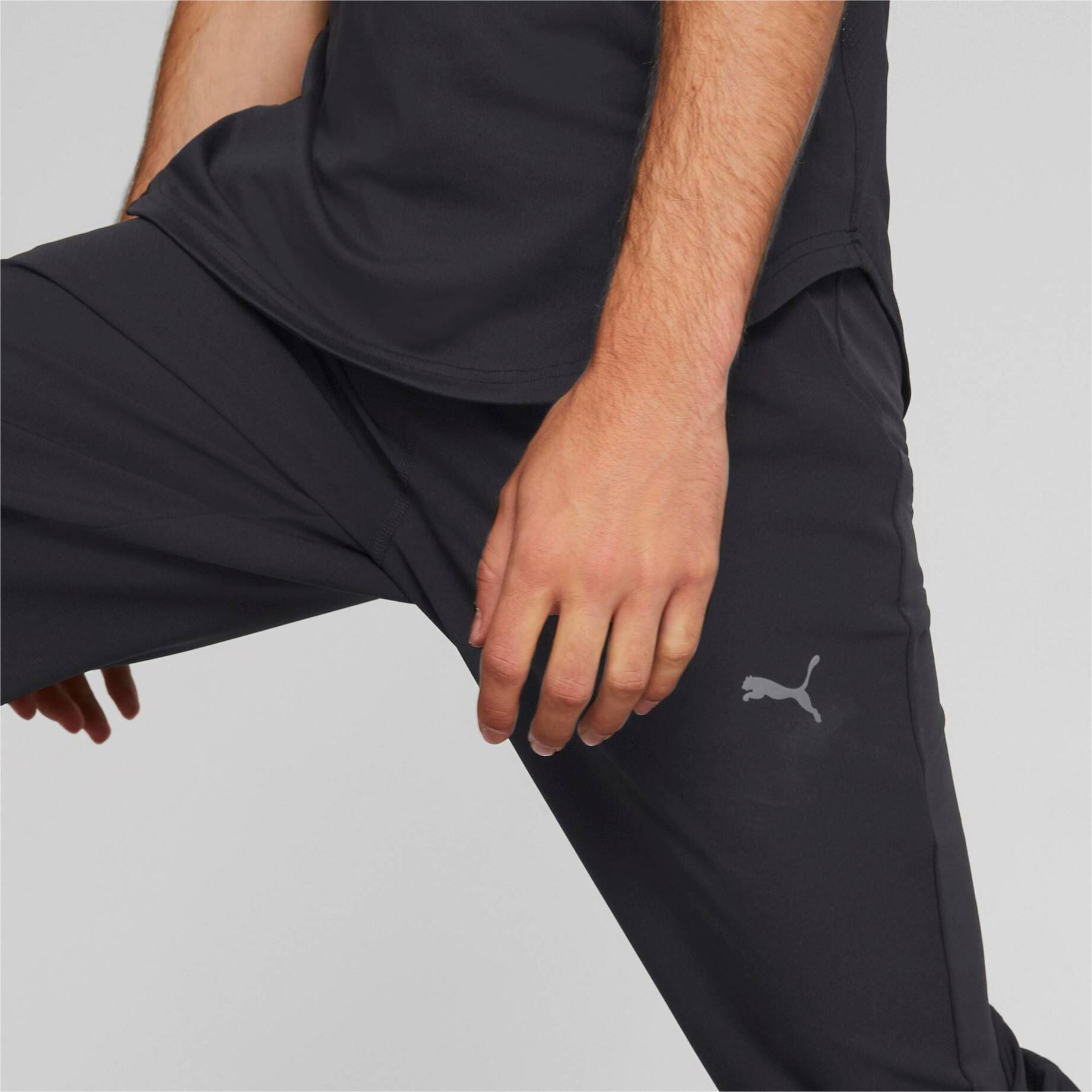 Puma| Herren Sporthosen STUDIO ULTRAMOVE