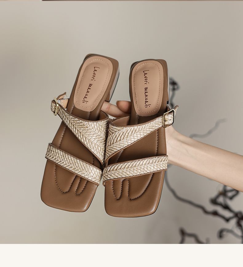 Karlao - Sandalen met lage hak en vierkante neus en geweven bandjes