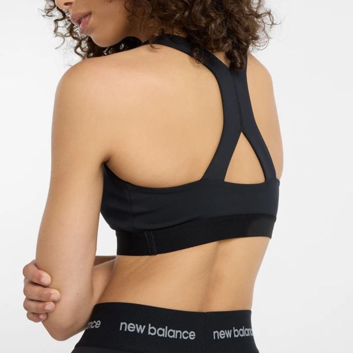 New Balance Dame BH NB Essential Training Bra Sort