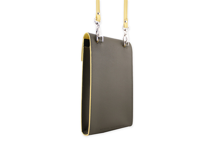Stair Pouch olive Saffiano