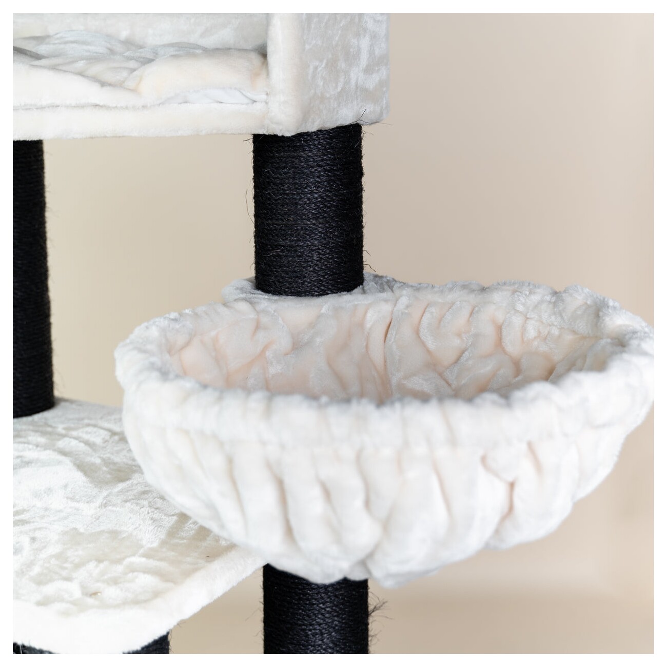 RHR Quality Kratzbaum Corner Coon Blackline