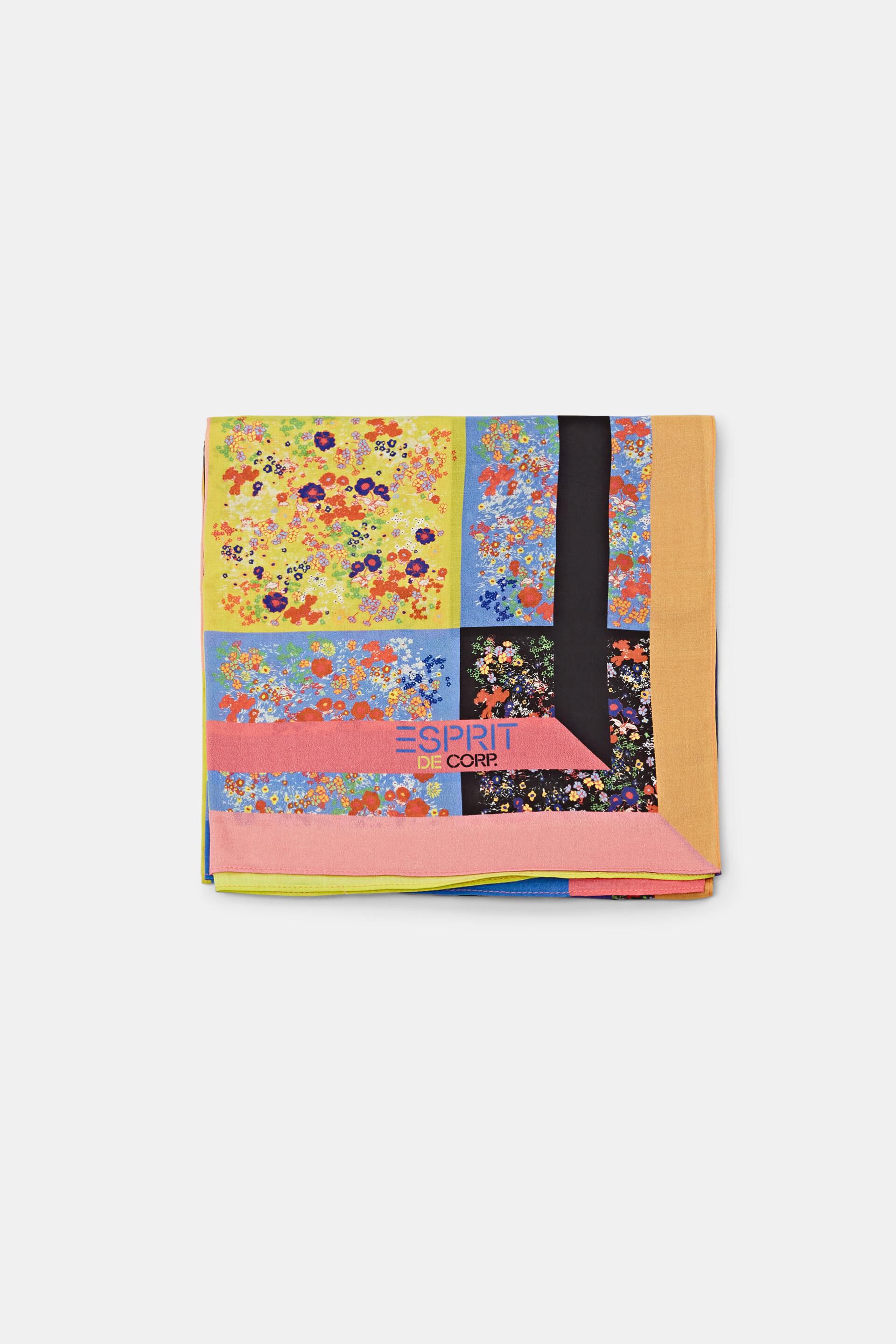 Foulard carré animé d’un motif floral multicolore