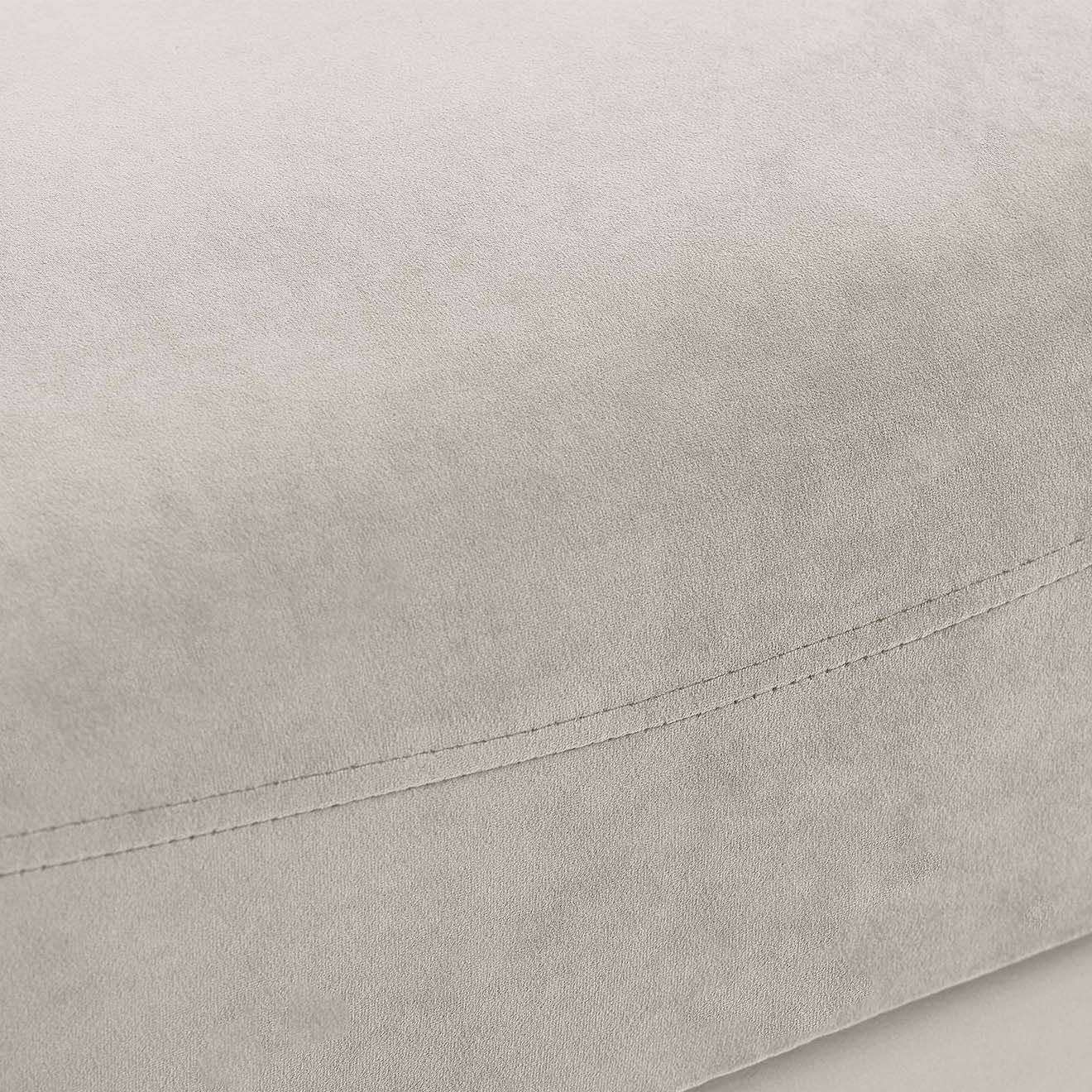Mazzini Sofas Pouf Pansy en Velours beige - 60x45x45 cm