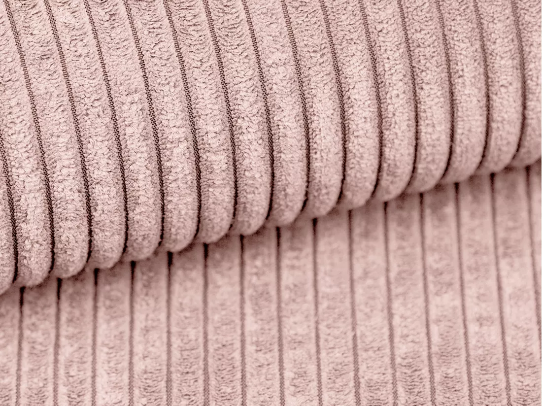 Fauteuil en velours côtelé rose poudré AMELIA