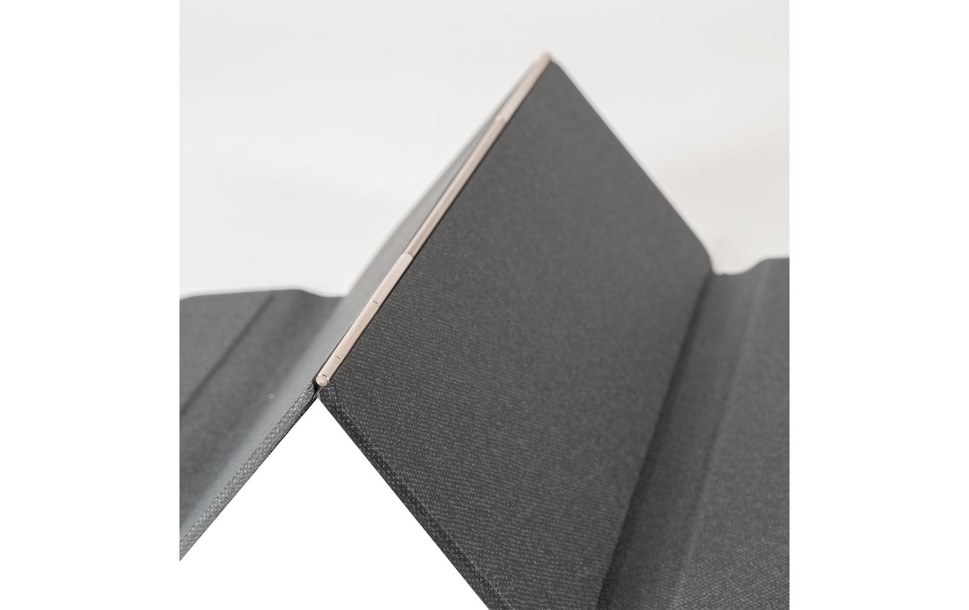 Tablet Tastatur Cover Solid Pro für iPad 10. / 11. Gen.Tastaturcover für das Apple iPad (10. Gen.)/iPad (A16/2025/11. Gen.)